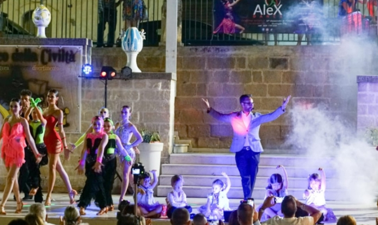 Grottaglie si prepara a danzare con amore! Torna il FestivalDanza Alex Dance: un vortice di emozioni a passo di danza