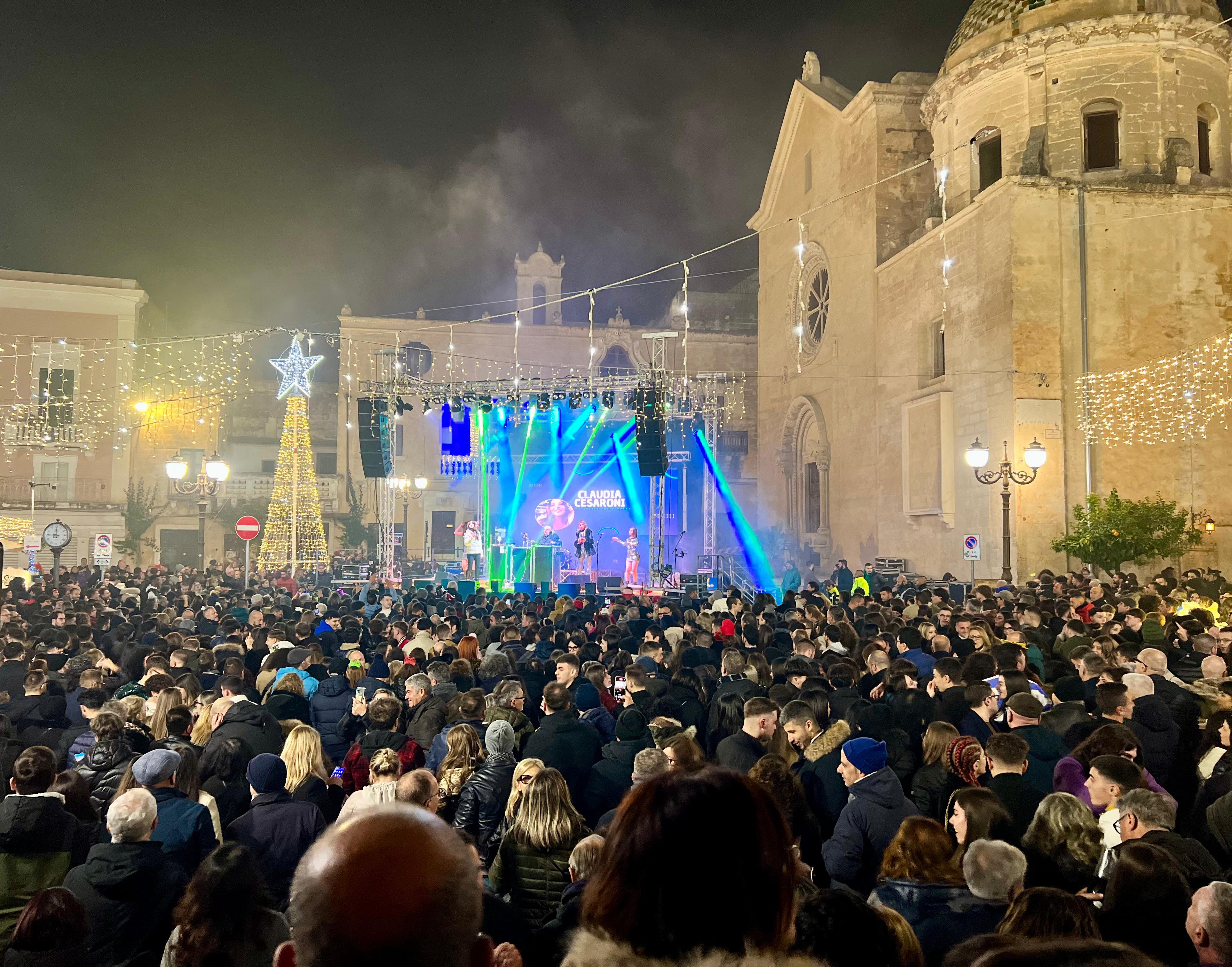  Capodanno 2025: musica e festa in Piazza Regina Margherita a Grottaglie